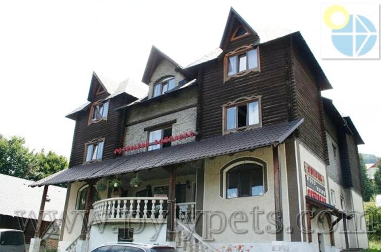 Wood House Hotel Pilipets Exterior foto